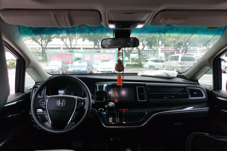 Used Honda Elysion 2019 2.0L Hybrid Luxury Edition