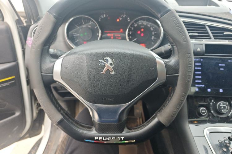 Used Peugeot 3008 2013 2.0L Automatic Classic Edition Steering Wheel