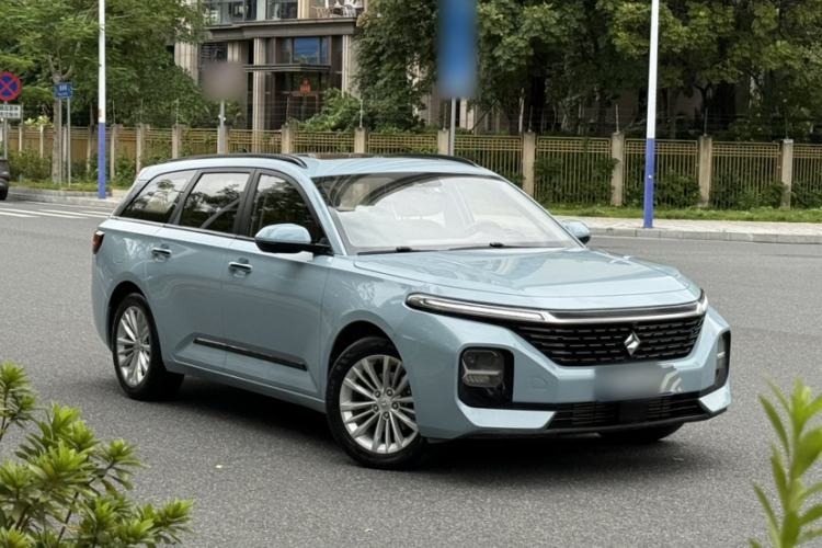 Used Baojun RC-5 2020 RC-5W 1.5T CVT Smart Shine Prestige Model
