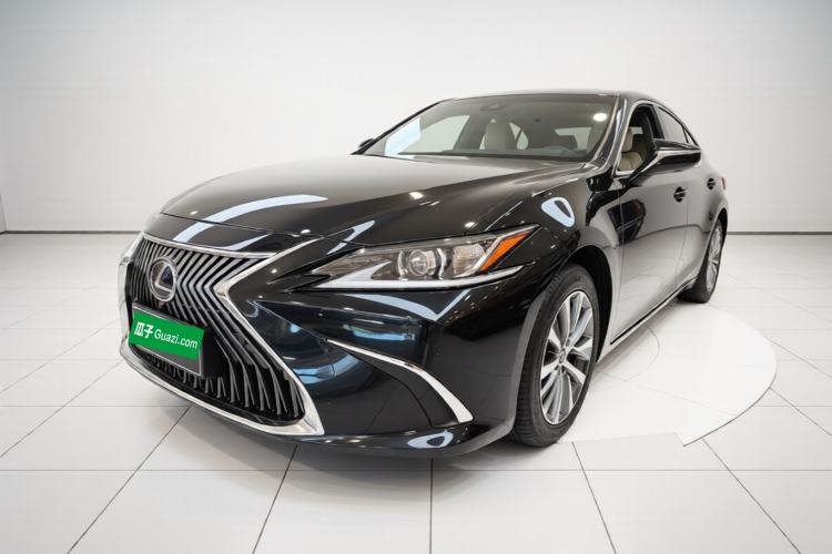 Used Lexus ES 2020 200 Excellence Edition