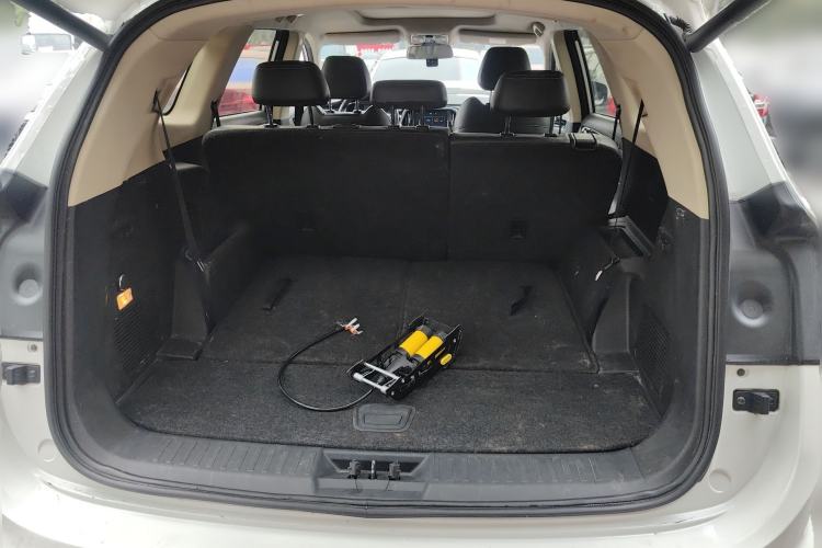 Used JETOUR X90 2019 1.5T Automatic Smart Enjoyment 7-Seater China V Emission Standard Trunk