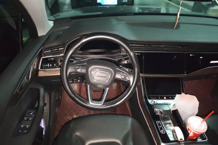 Used Audi Q7 2021 45 TFSI quattro S line Sport model