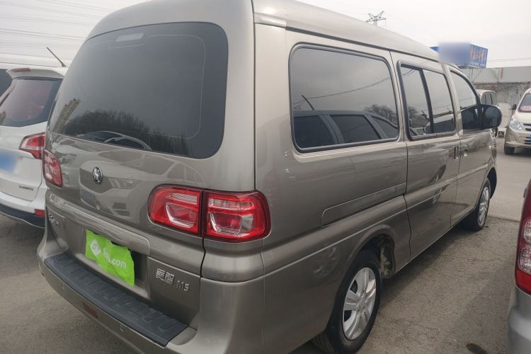 Used FORTHING Lingzhi 2022 M5L 1.6L Utility Model 7 Seats
