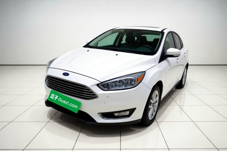 Used Ford Focus 2015 Sedan EcoBoost 125 Automatic Supreme Style Edition