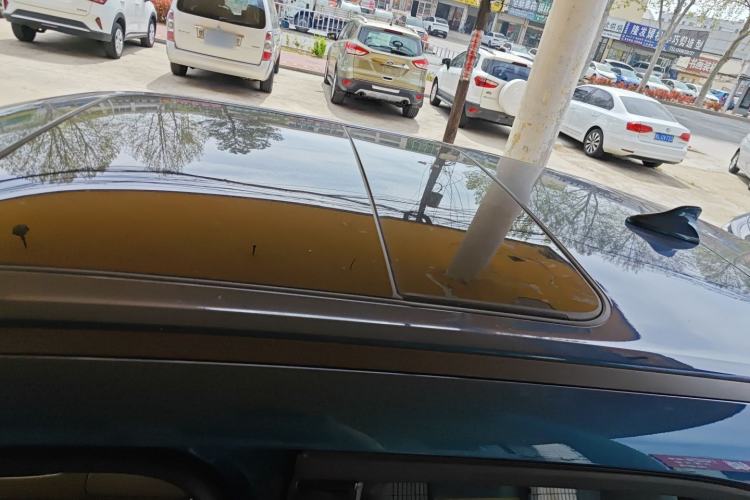 Used ORA Good Cat 2023 401 km Standard Range Premium Version Lithium Iron Phosphate Roof