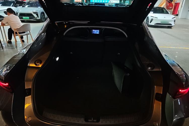 Used IM L6 2024 Max Enhanced Performance Edition
