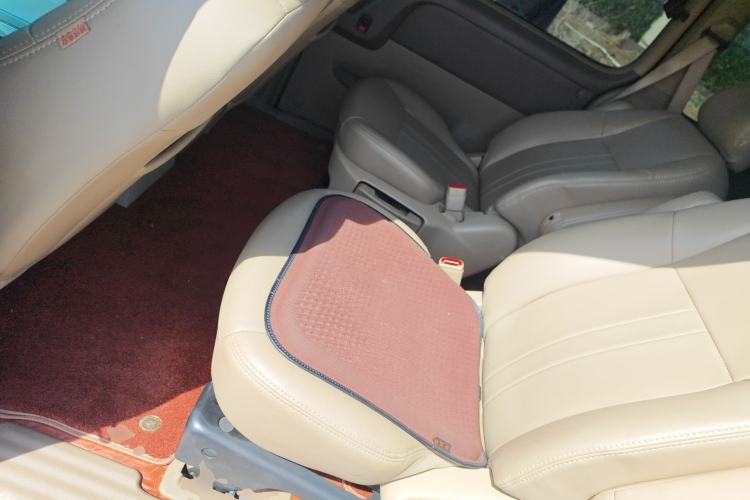 Used Buick GL8 2014 2.4L Classic Edition Left Rear Seat