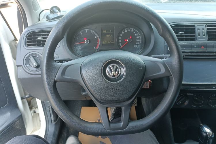 Used Volkswagen Polo 2016 1.4L Automatic Trendy Model Steering Wheel