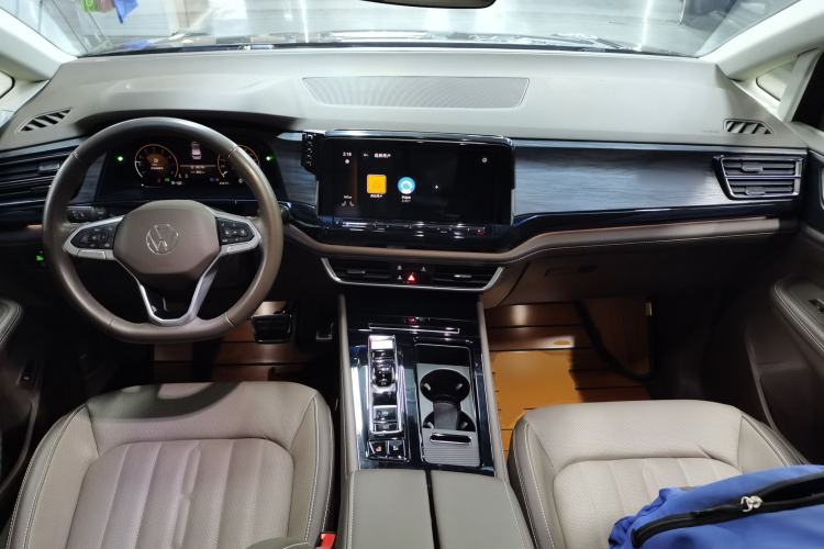 Used Volkswagen Viloran 2023 Revised Version 380TSI Luxury Edition