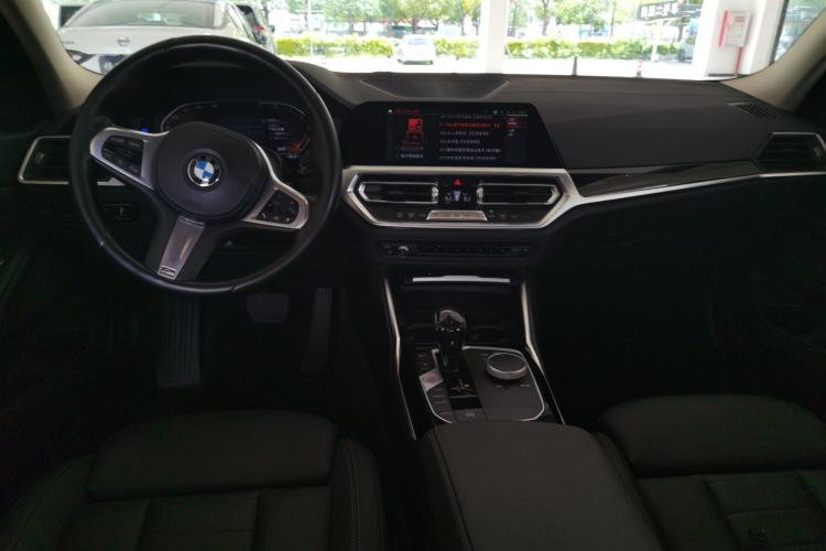 Used BMW 3 Series 2021 320Li M Sport Package Interior 2
