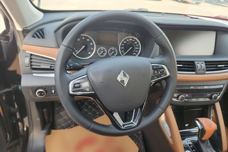 Used BORGWARD BX7 2016 28T 2WD Elite Edition 5-seater
