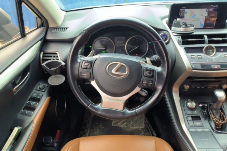 Used Lexus NX 2020 300h Front-Drive FENGSHANG Version China VI Standard Steering Wheel
