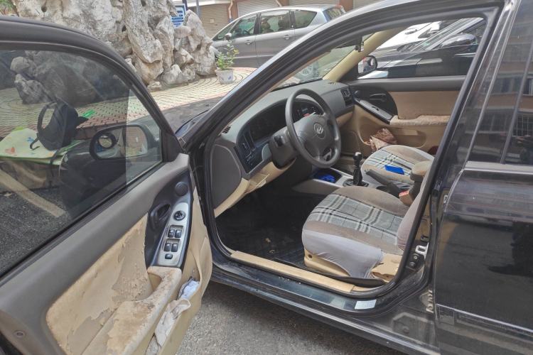 Used Hyundai Elantra 2008 1.6L Manual Deluxe Prestige Edition Driver Seat