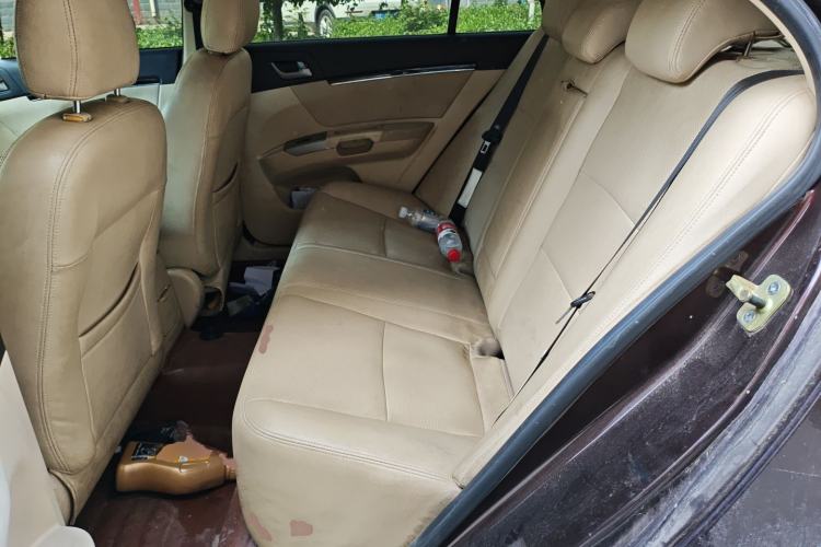 Used Geely Auto Classic Emgrand 2013 Sedan 1.5L Manual Elite Model
