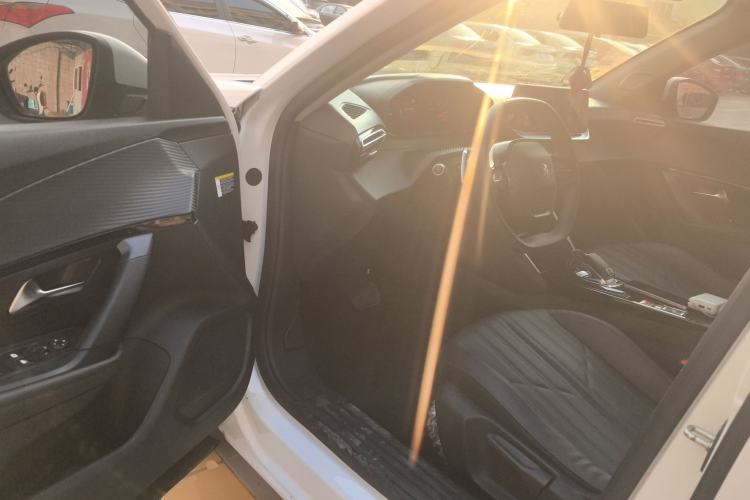 Used Peugeot 2008 2022 230THP THE ONE Driver Seat