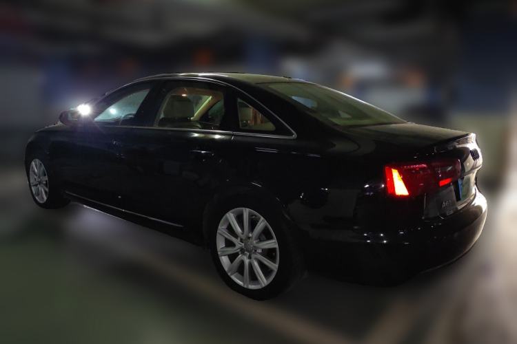 Used Audi A6L 2012 35 FSI quattro Luxury Model Rear Left 45 Deg