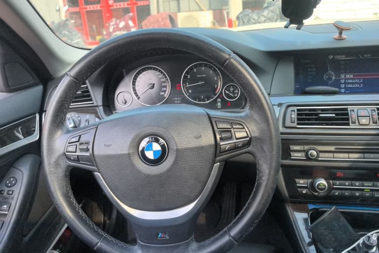 Used BMW 5 Series 2013 530Li Luxury Model