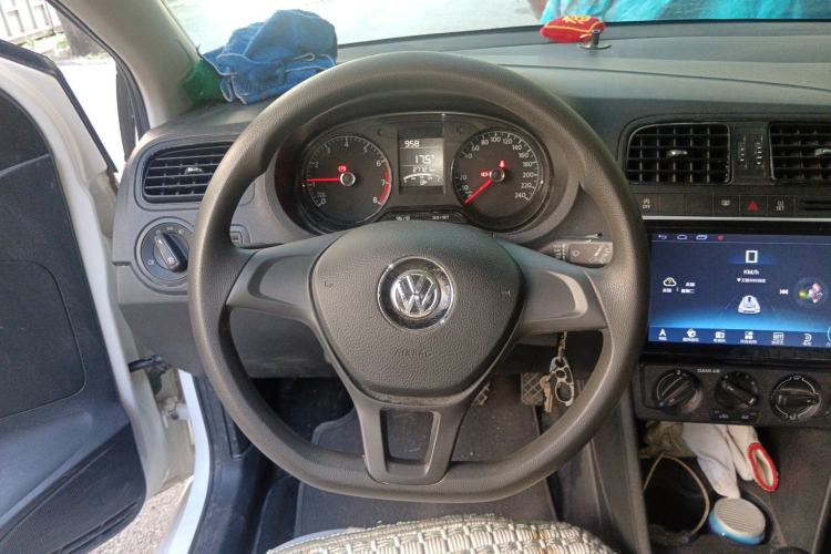 Used Volkswagen Polo 2018 1.5L Manual Drive-Comfort Model Steering Wheel