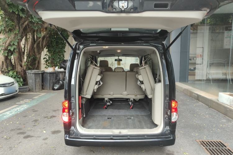 Used Nissan NV200 2014 1.6L CVT Luxury Model China V Standard Trunk