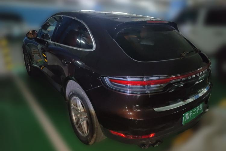 Used Porsche Macan 2021 Macan 2.0T Rear Left 45 Deg