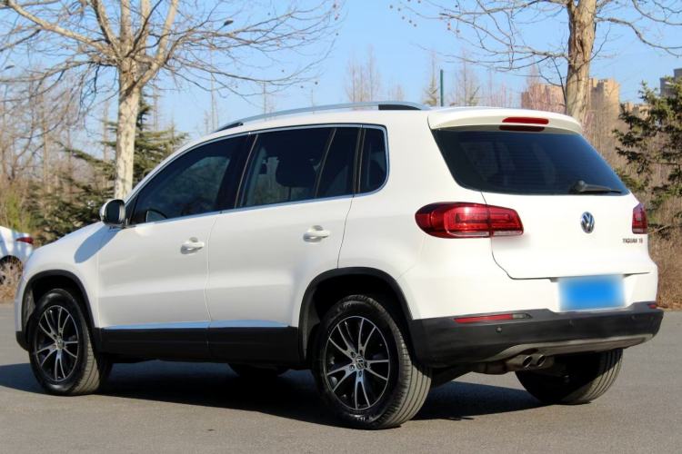 Used Volkswagen Tiguan L 2015 1.8TSI Automatic Two-Wheel Drive Luxury Model
