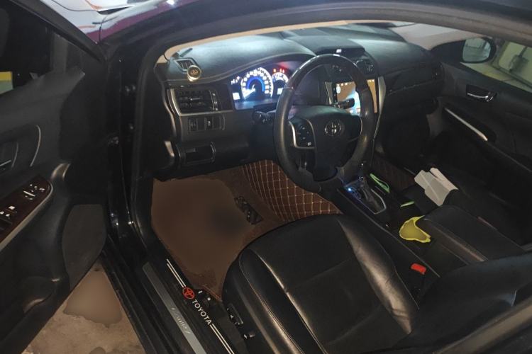 Used Toyota Camry 2016 2.0G 10th Anniversary Leading Edition Driver Seat