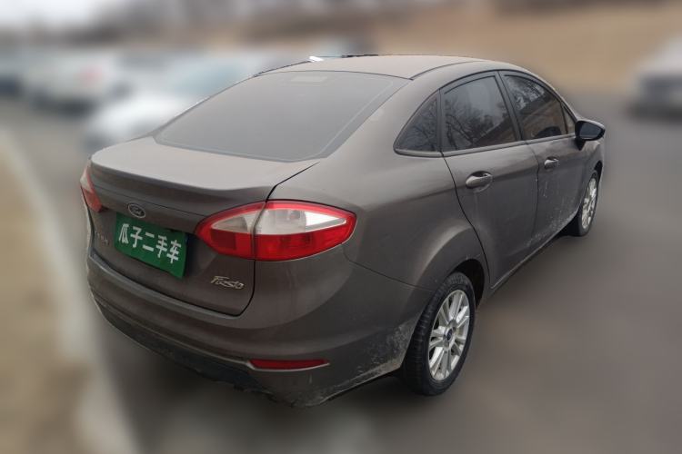 Used Ford Fiesta 2013 Sedan 1.5L Automatic Fashion Edition
