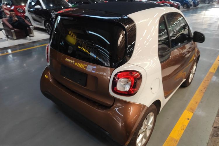 Used smart fortwo 2018 1.0L 52kW Hardtop Dynamic Version China V