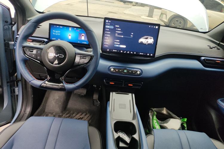 Used BYD Seagull 2025 Smart Drive Version 305 km Freedom Edition Center Console