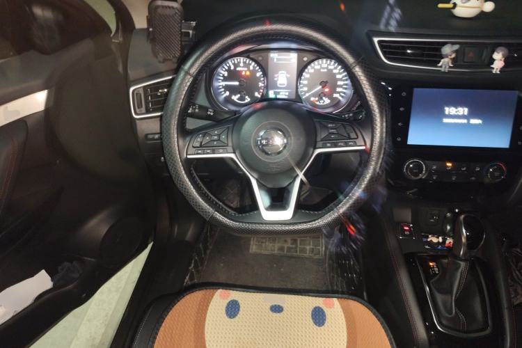 Used Nissan Qashqai 2019 2.0L CVT Luxury Edition Steering Wheel