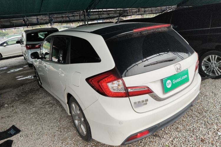 Used Honda Jade 2014 1.8L Automatic Comfort Elite Version 5 Seats
