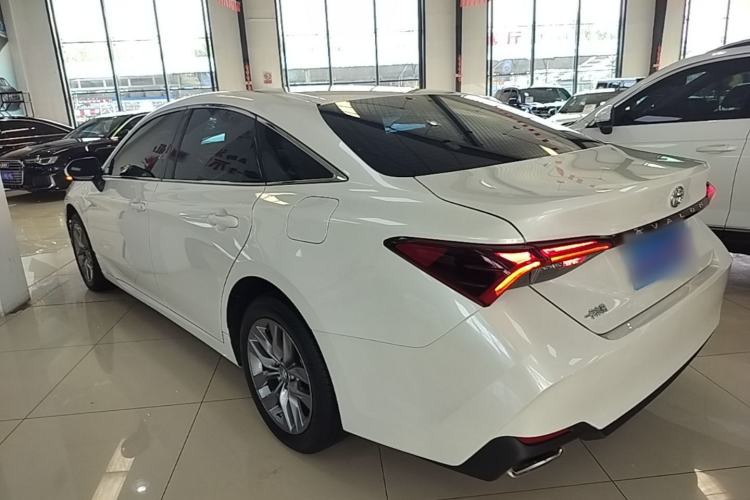 Used Toyota Avalon 2019 2.0L Ambition Edition China VI
