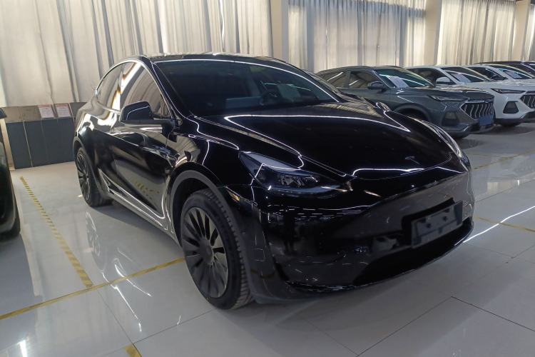 Used Tesla Model Y 2023 Rear-Wheel-Drive Version