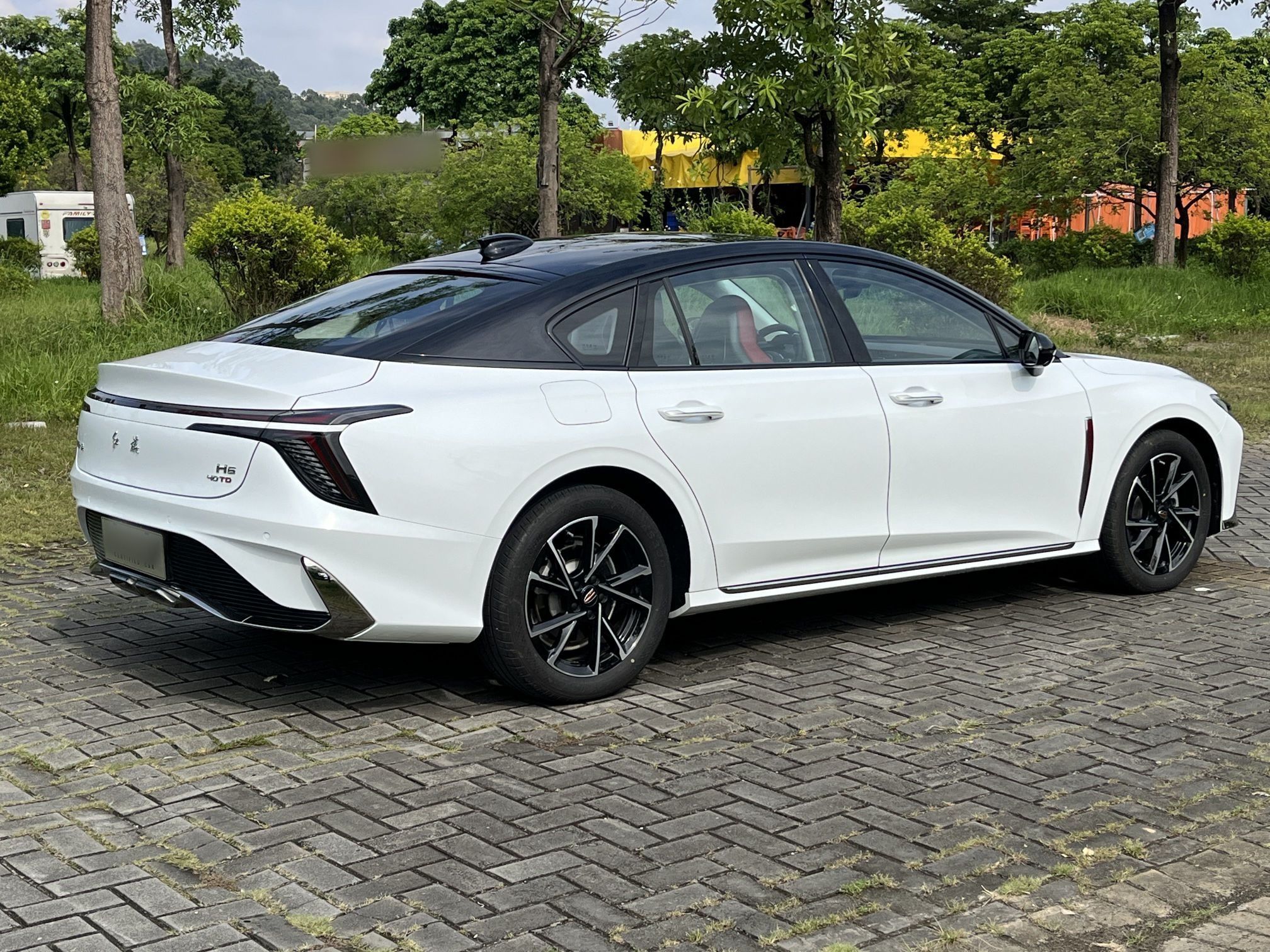 Hongqi H6 2024 2.0T ZhiMei Edition — снимка 16