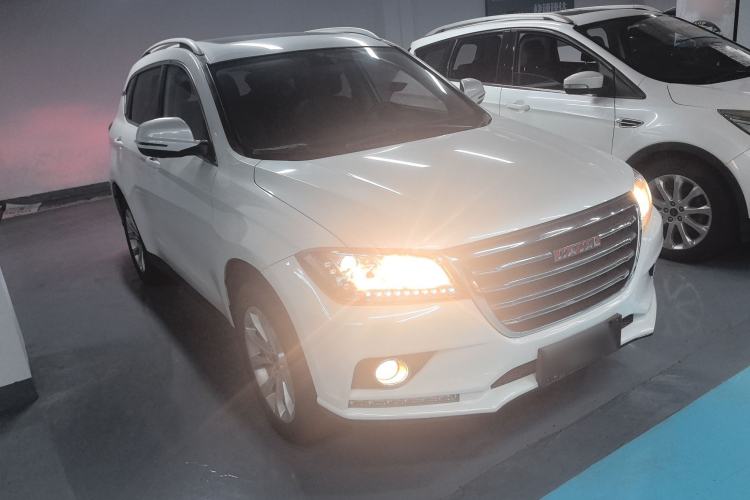 Used Haval H2 2018 Red-Label 1.5T Manual Two-Wheel Drive Luxury Model