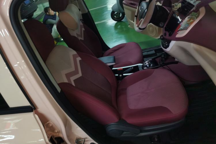 Used CHANGAN Benni E-Star 2021 National Edition Colorful Version Lithium Iron Phosphate (31.86 kWh)