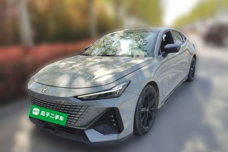 Used CHANGAN UNI-V 2022 1.5T Prestige Version