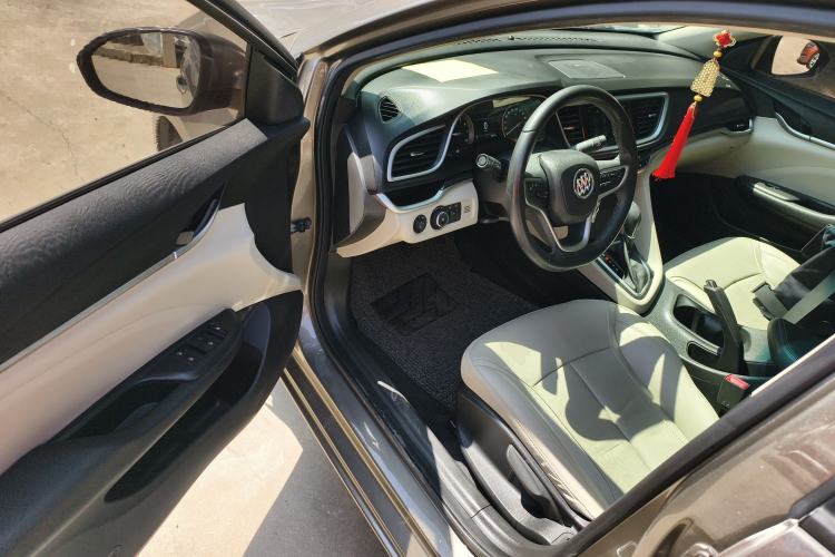 Used Buick GT 2019 15T Dual-Clutch Connected Elite Model China VI