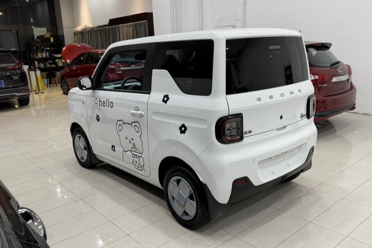 Used Geely Galaxy Panda 2023 Panda Mini 200km Endurance Bear Exterior 4