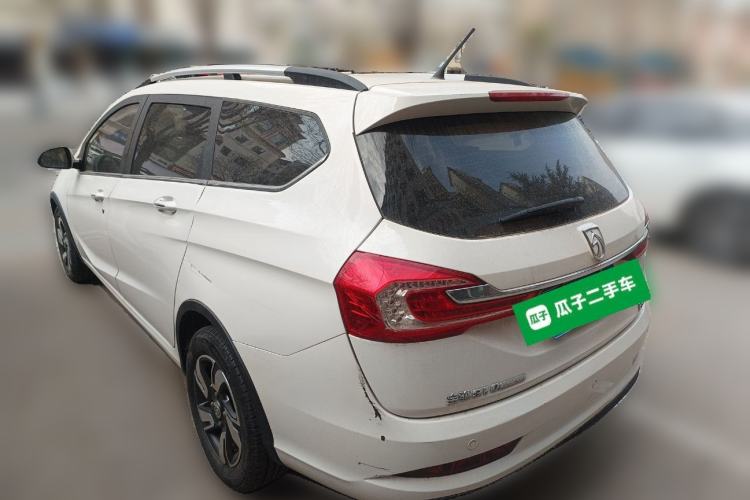 Used Baojun 310W 2018 1.5L Automatic Luxury Version China V Rear Left 45 Deg