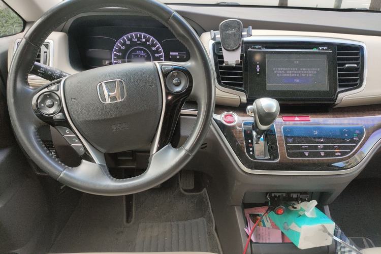 Used Honda Odyssey 2015 2.4L Smart Edition

