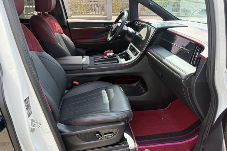 Used GAC Trumpchi M8 2023 Zongshi Series Dual-Motor YuZun Edition Right Front Seat