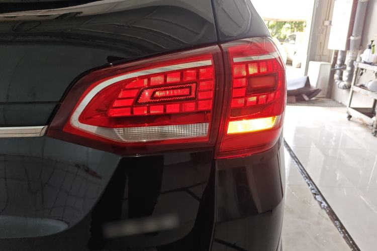 Used Haval H6 2018 Red-Label Sport Edition 1.5T Automatic Two-Wheel Drive Elite Model Right Rear Taillight