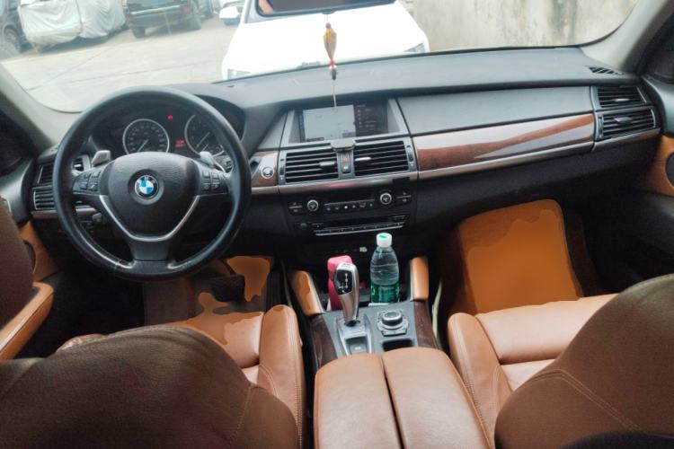 Used BMW X6 2011 xDrive35i
