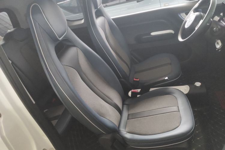 Used Wuling Hongguang MINIEV 2022 GAMEBOY 200km Gaming Edition with Lithium Iron Phosphate Right Front Seat