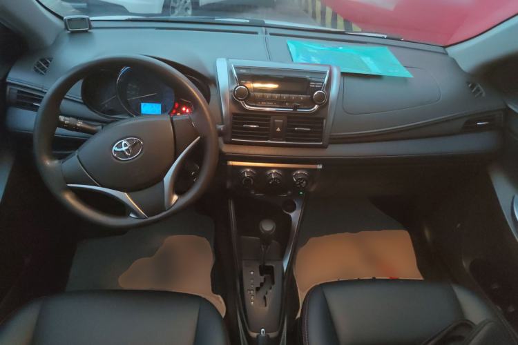 Used Toyota YARiS L Zhi Xuan 2015 1.5E Automatic Charm Edition