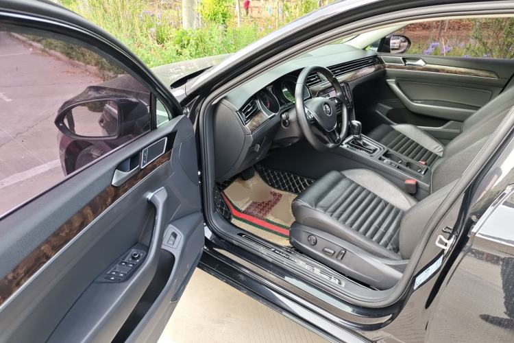 Used Volkswagen Magotan 2019 330TSI DSG Luxury Model China V Standard