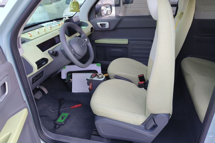 Used Geely Galaxy Panda 2023 Panda Mini 200km Endurance Bear