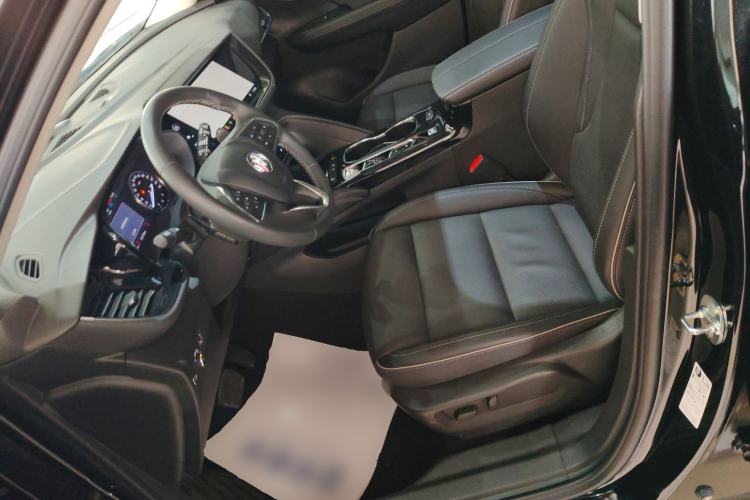 Used Buick Envision 2023 Encore Plus 652T Five-Seat Luxury Model