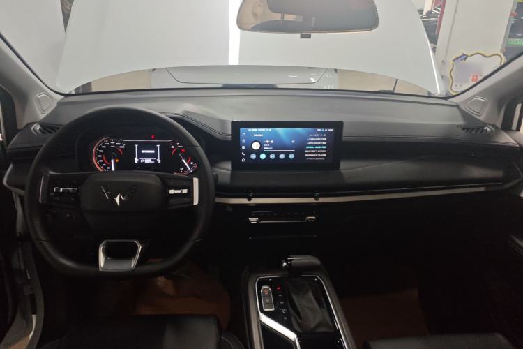 Used Wuling Jiachen 2022 1.5T CVT Smart Luxury Version
